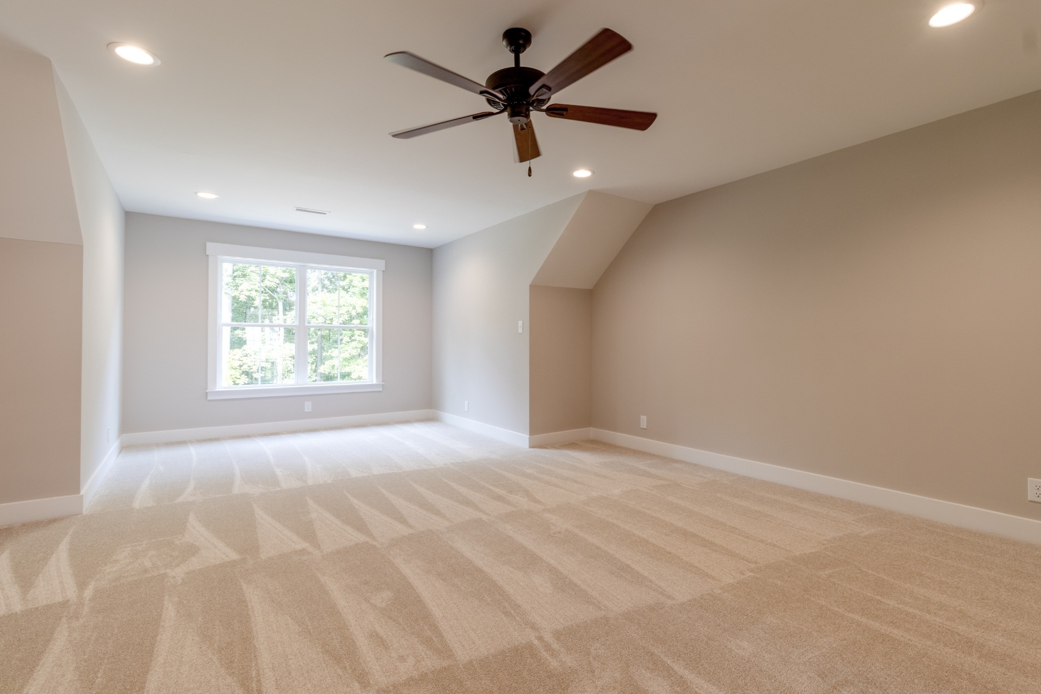 1073 Gratton Road Clarksville, TN 37043 - Photo 35 of 43 Gallery Image 35