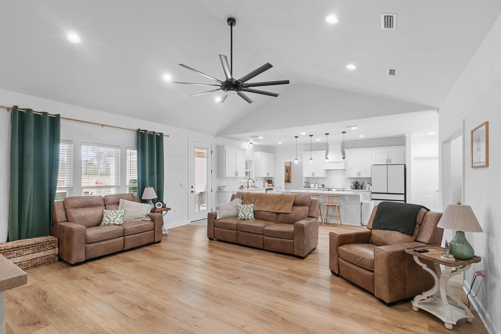 527 Sasser Road Dothan, AL 36305 - Photo 13 of 61