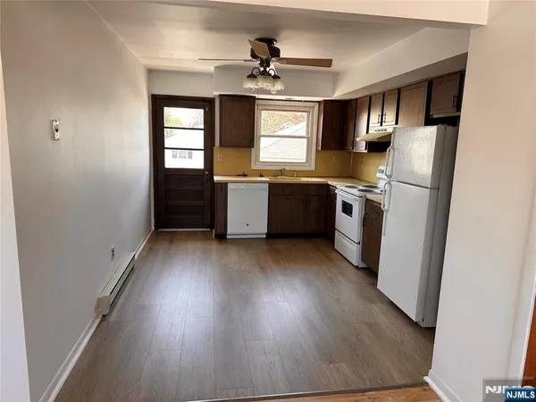 $1,750 | 333 Green Avenue, Unit 2, Lyndhurst, NJ 07071