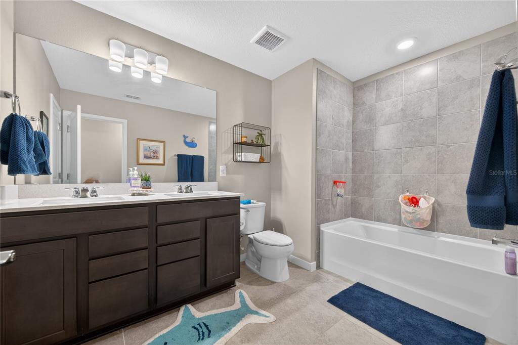 4242 Goldfoil Road Spring Hill, FL 34609 - Photo 40 of 79 Gallery Image 40