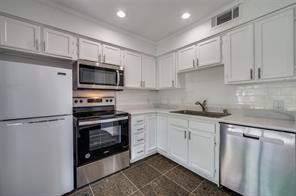 4748 Old Bent Tree Lane, Unit 908 Dallas, TX 75287 - Photo 6 of 11