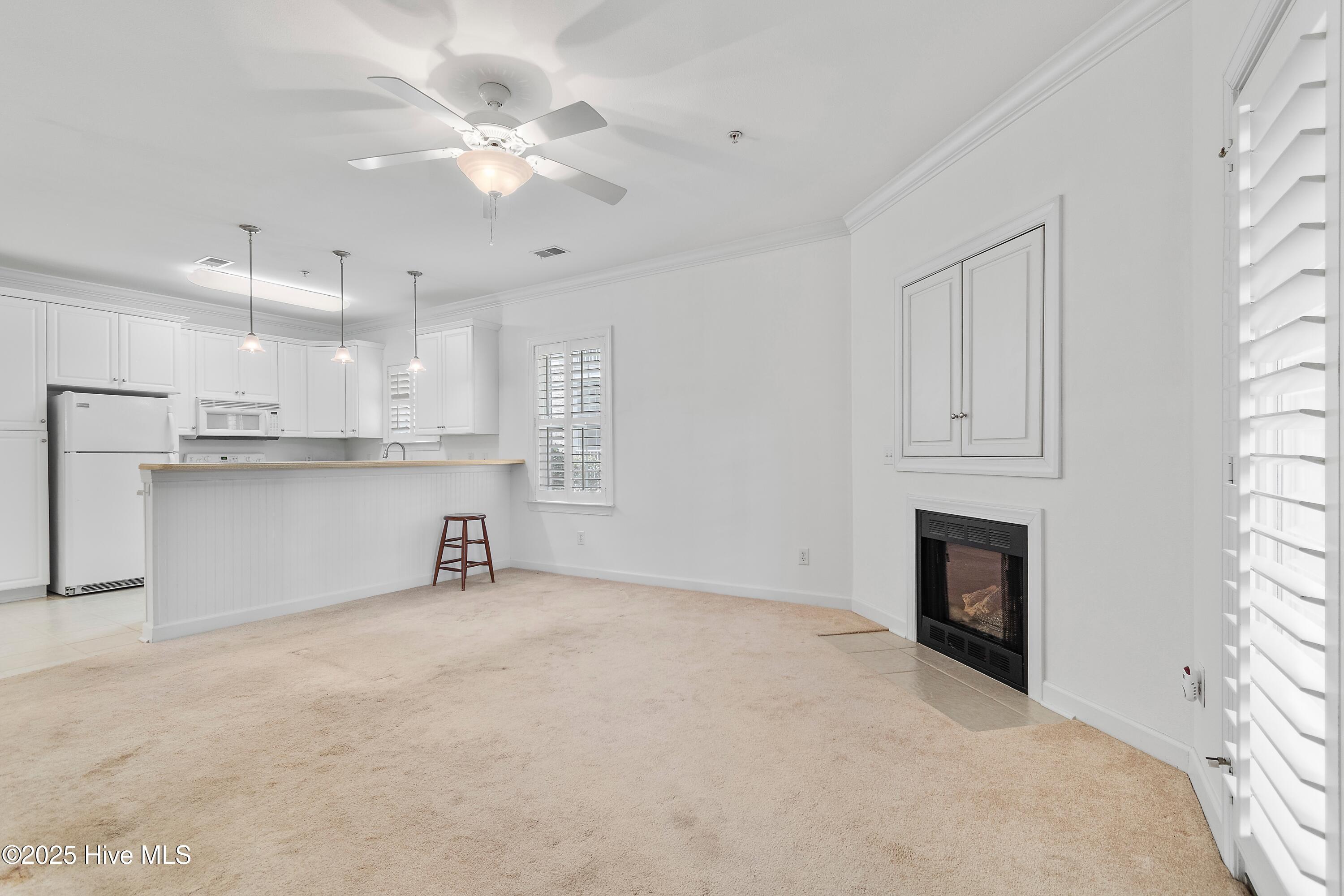 172 Clubhouse Road, Unit 1 Sunset Beach, NC 28468 - Photo 9 of 48 Living room