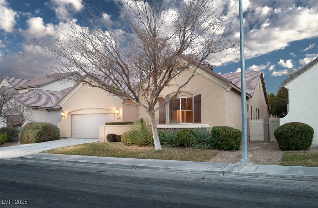 2268 Lyrical Road Henderson, NV 89052 - Photo 3 of 41