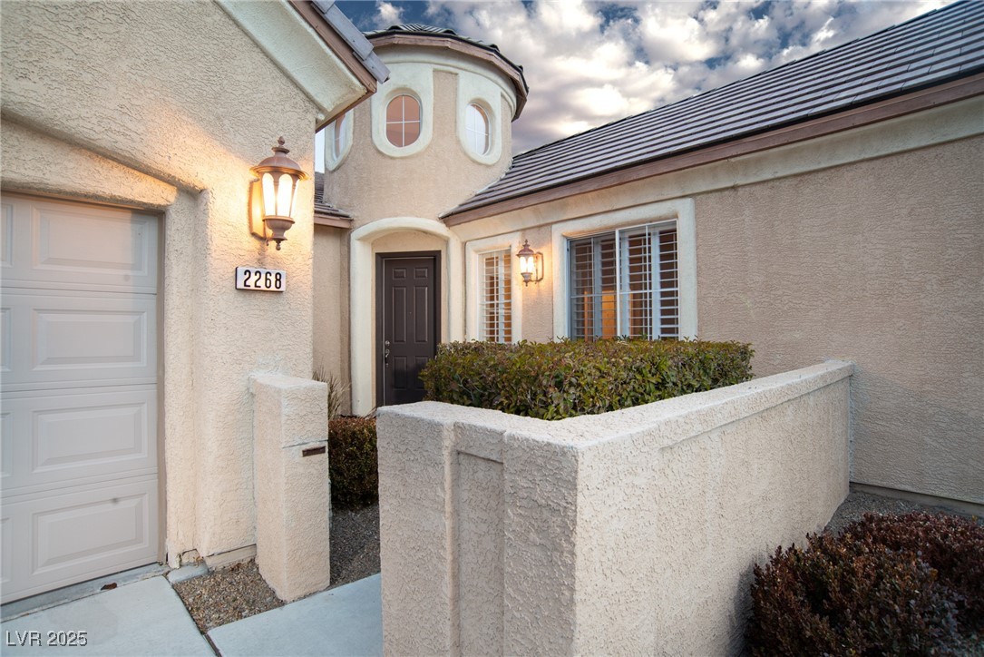 2268 Lyrical Road Henderson, NV 89052 - Photo 4 of 41