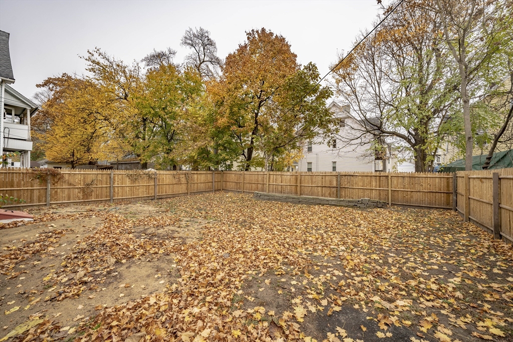 117 Bowles Street Springfield, MA 01109 - Photo 26 of 26 Gallery Image 26