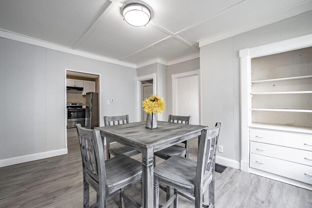 117 Bowles Street Springfield, MA 01109 - Photo 7 of 26 Gallery Image 7