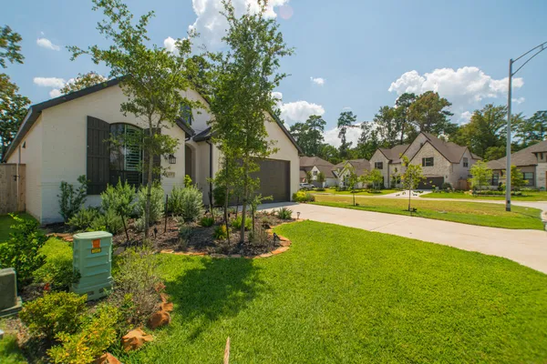 a view of a house with a swimming pool