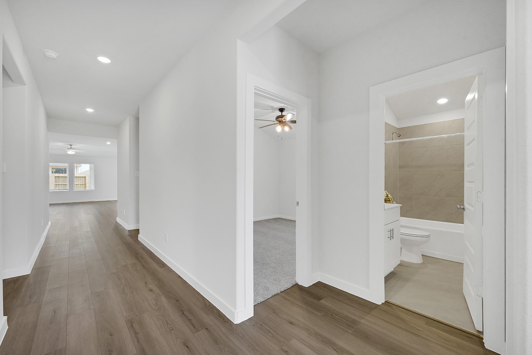 2634 Chivalry Lane Rosenberg, TX 77471 - Photo 9 of 41