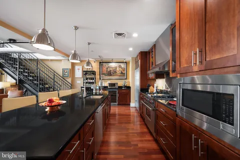 $1,399,900 | 1600 Clarendon Boulevard, Unit W407, Arlington, VA 22209