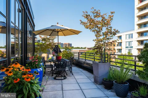 $1,399,900 | 1600 Clarendon Boulevard, Unit W407, Arlington, VA 22209