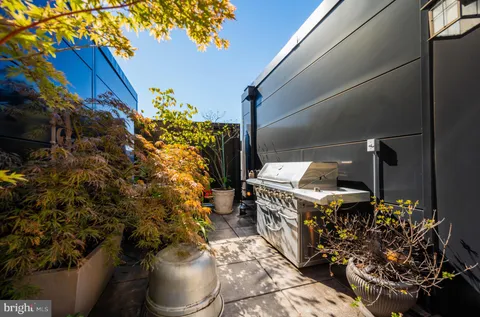 $1,399,900 | 1600 Clarendon Boulevard, Unit W407, Arlington, VA 22209