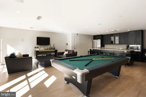 $1,399,900 | 1600 Clarendon Boulevard, Unit W407, Arlington, VA 22209