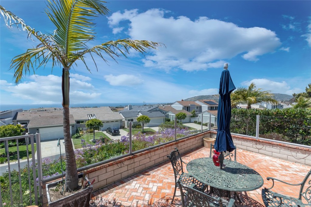33571 Binnacle Drive Dana Point, CA 92629 - Photo 21 of 48 a outdoor view with a sitting space
