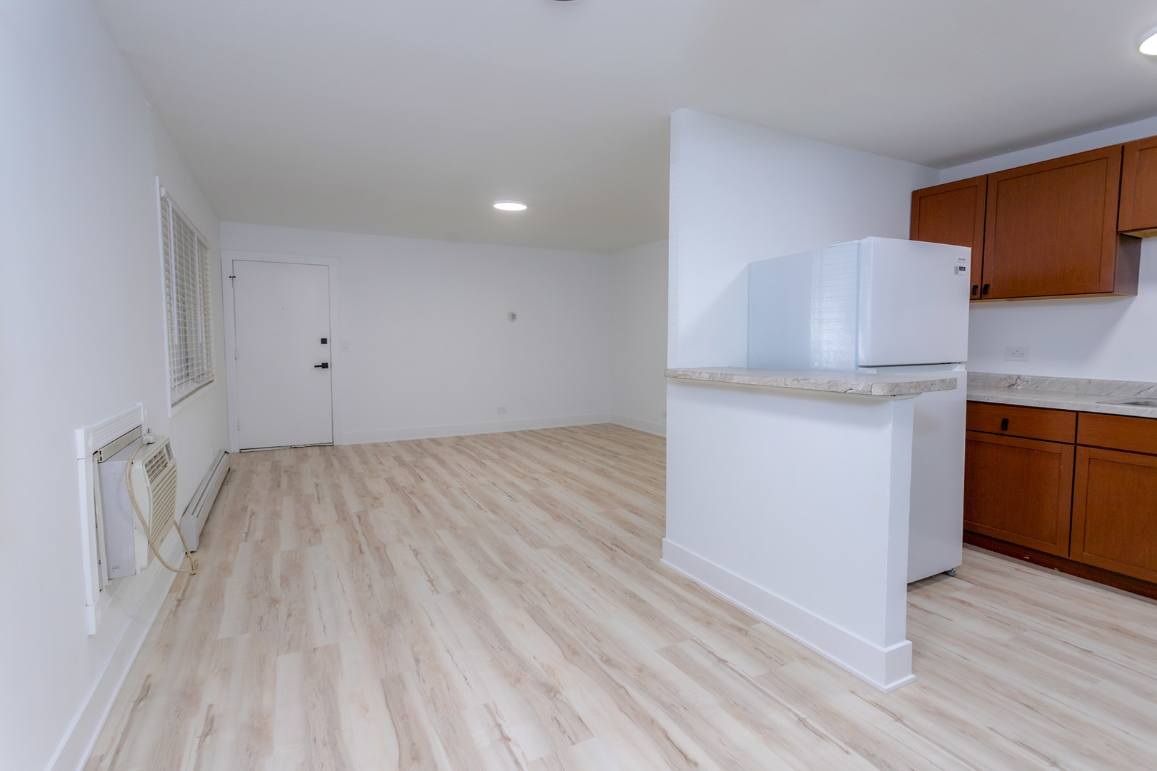 2406 West Algonquin Road, Unit 4 Rolling Meadows, IL 60008 - Photo 6 of 19 Gallery Image 6