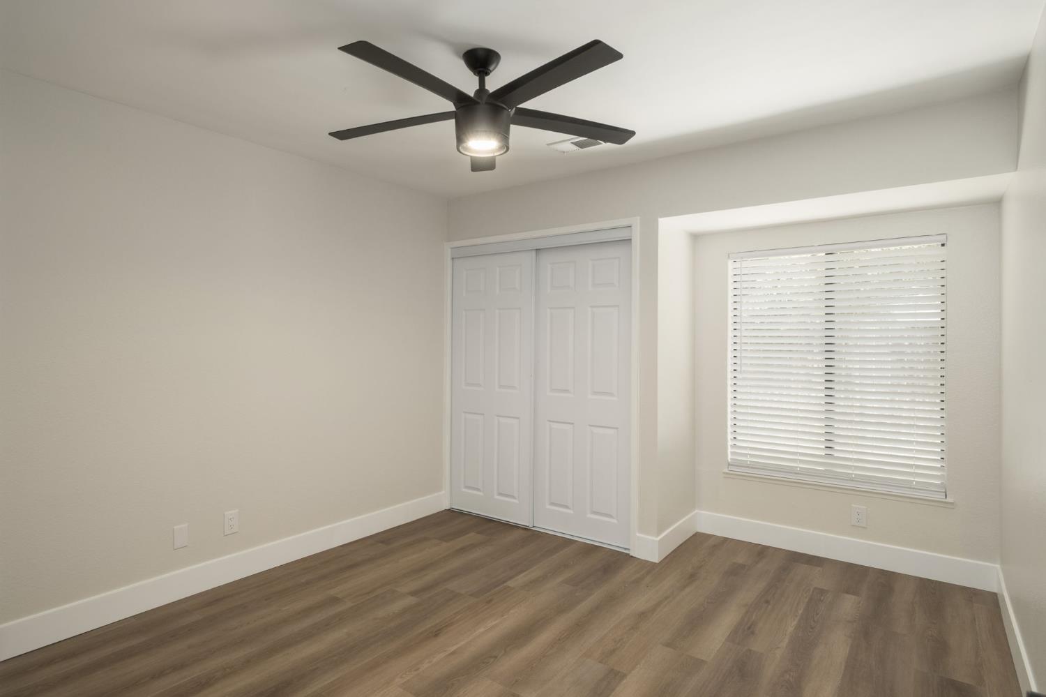 893 East Decatur Avenue Fresno, CA 93720 - Photo 25 of 36