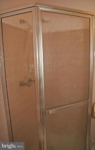 3514 Kings Point Road Randallstown, MD 21133 - Photo 12 of 29 Bath (Master)