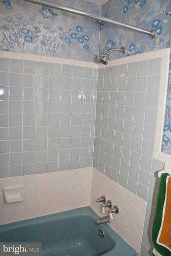 3514 Kings Point Road Randallstown, MD 21133 - Photo 13 of 29 Bath