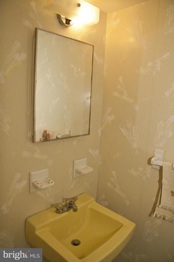 3514 Kings Point Road Randallstown, MD 21133 - Photo 14 of 29 Bath
