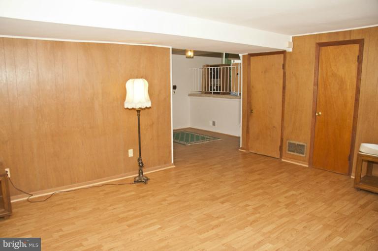 3514 Kings Point Road Randallstown, MD 21133 - Photo 21 of 29 Family Room