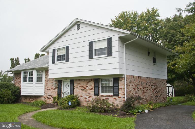 3514 Kings Point Road Randallstown, MD 21133 - Photo 23 of 29 Exterior (Front)