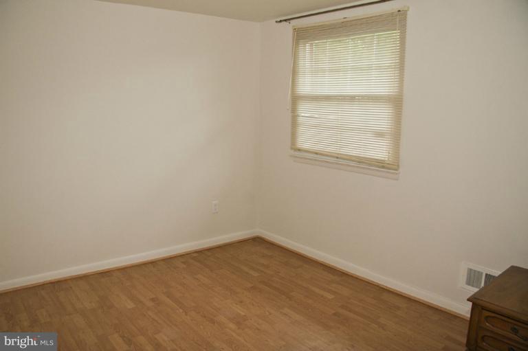 3514 Kings Point Road Randallstown, MD 21133 - Photo 6 of 29 Bedroom