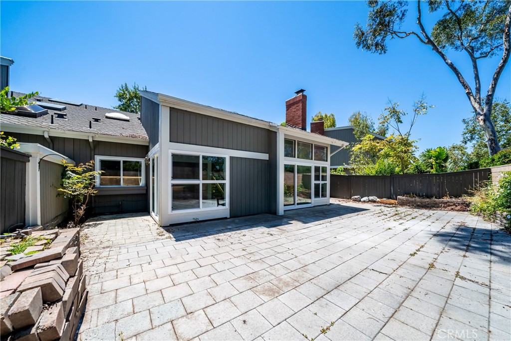 33 Rainbow Irvine, CA 92603 - Photo 42 of 45