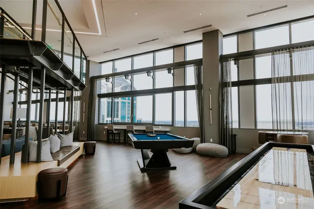 $10,995 | 1340 4th Avenue, Unit 5706, Seattle, WA 98101