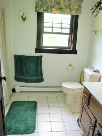 83 West Dudley Road Dudley, MA 01571 - Photo 11 of 16 Gallery Image 11