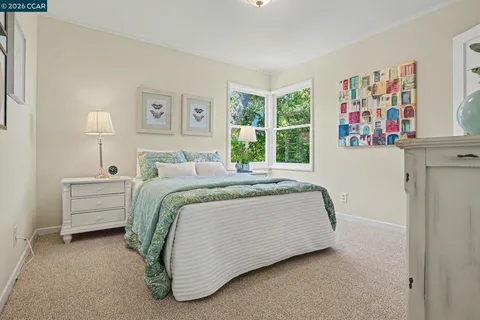 $1,195,000 | 980 Hawthorn Drive, Lafayette, CA 94549