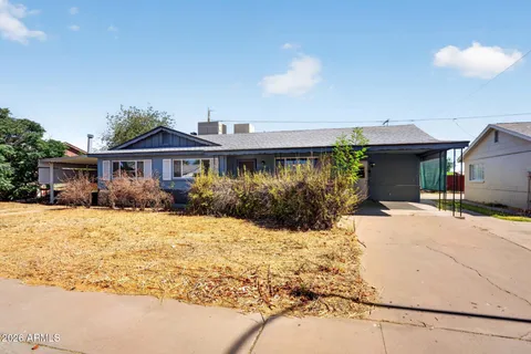 $320,000 | 3311 West Paradise Drive, Phoenix, AZ 85029