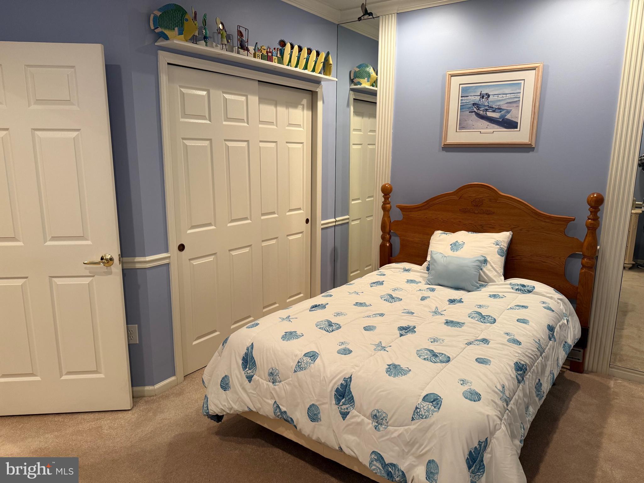 524 Highland Estates Clementon, NJ 08021 - Photo 13 of 22 a bedroom with a bed and painting on the wall