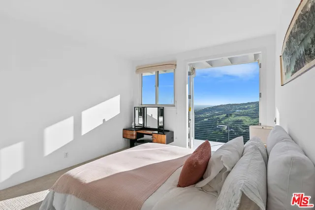 $2,995,000 | 2727 Corral Canyon Road, Malibu, CA 90265