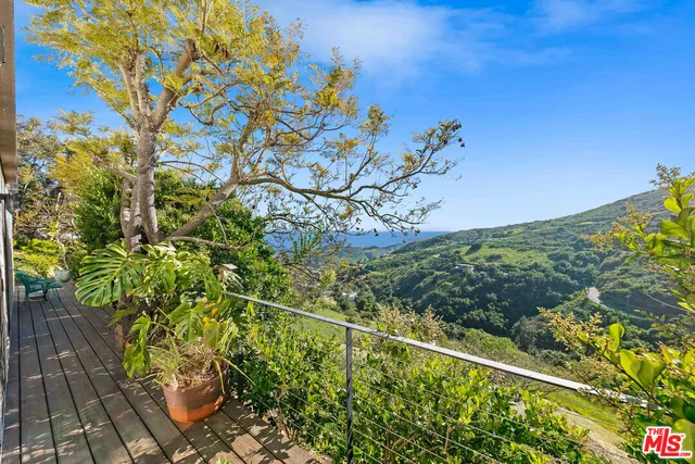 $3,195,000 | 2727 Corral Canyon Road, Malibu, CA 90265