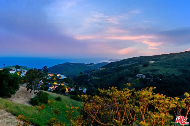 $2,995,000 | 2727 Corral Canyon Road, Malibu, CA 90265