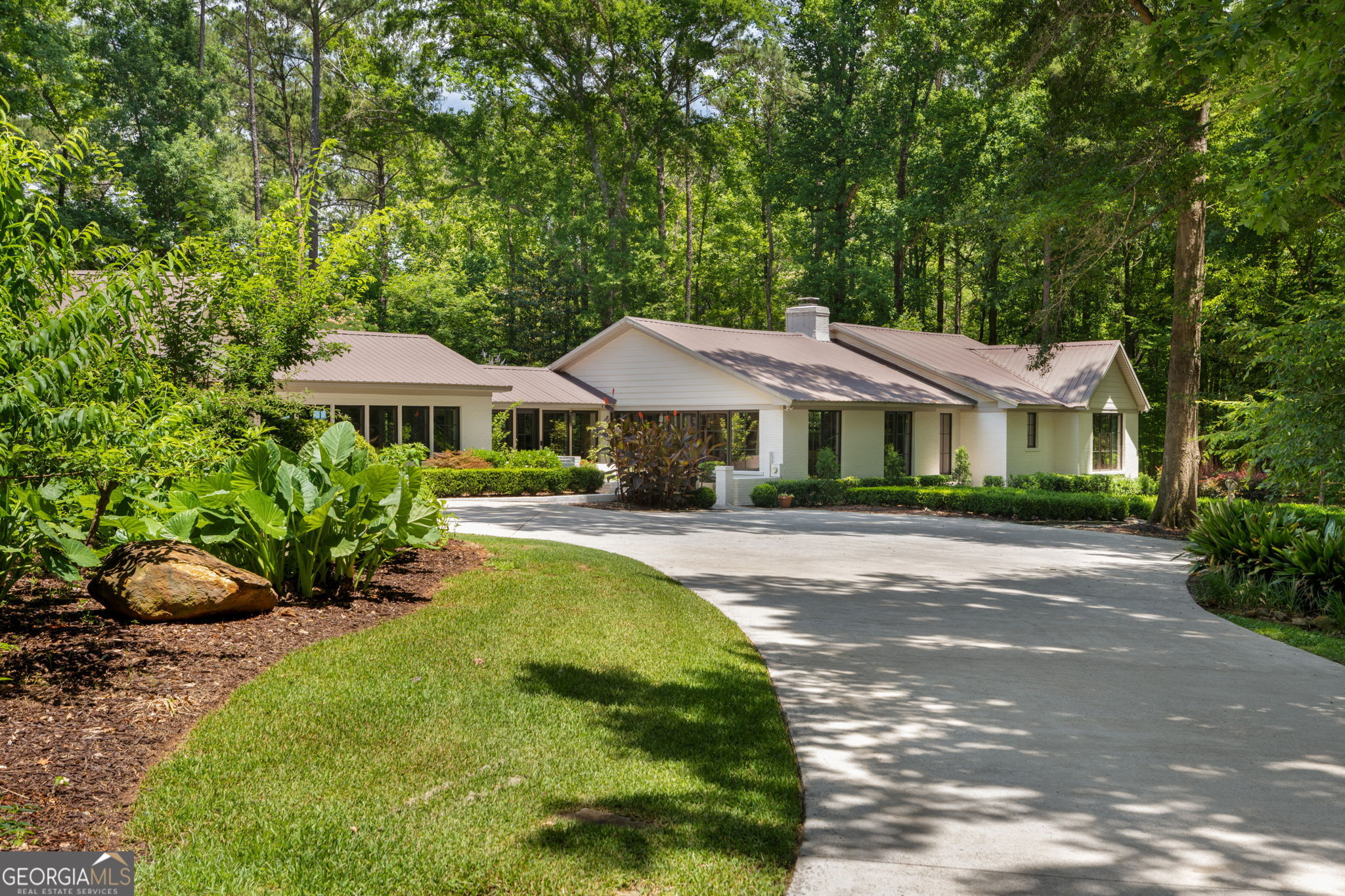 6875 Colaparchee Road Macon, GA 31210 - Photo 1 of 61