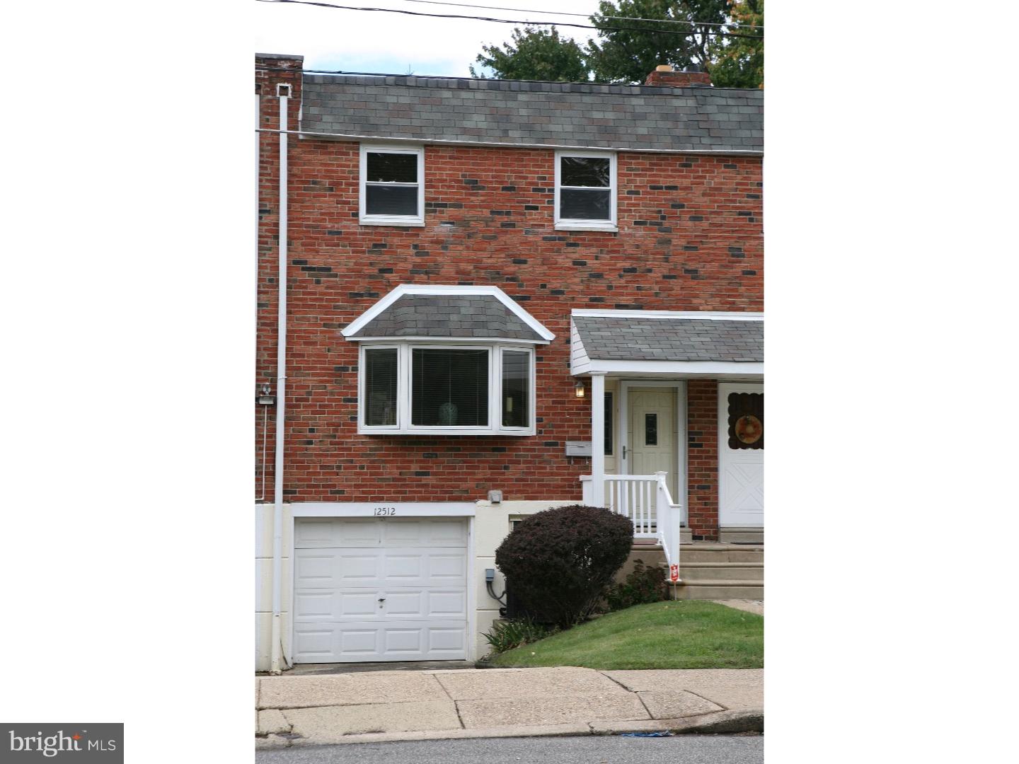 12512 Torrey Road Philadelphia, PA 19154 - Photo 1 of 22 Exterior Front