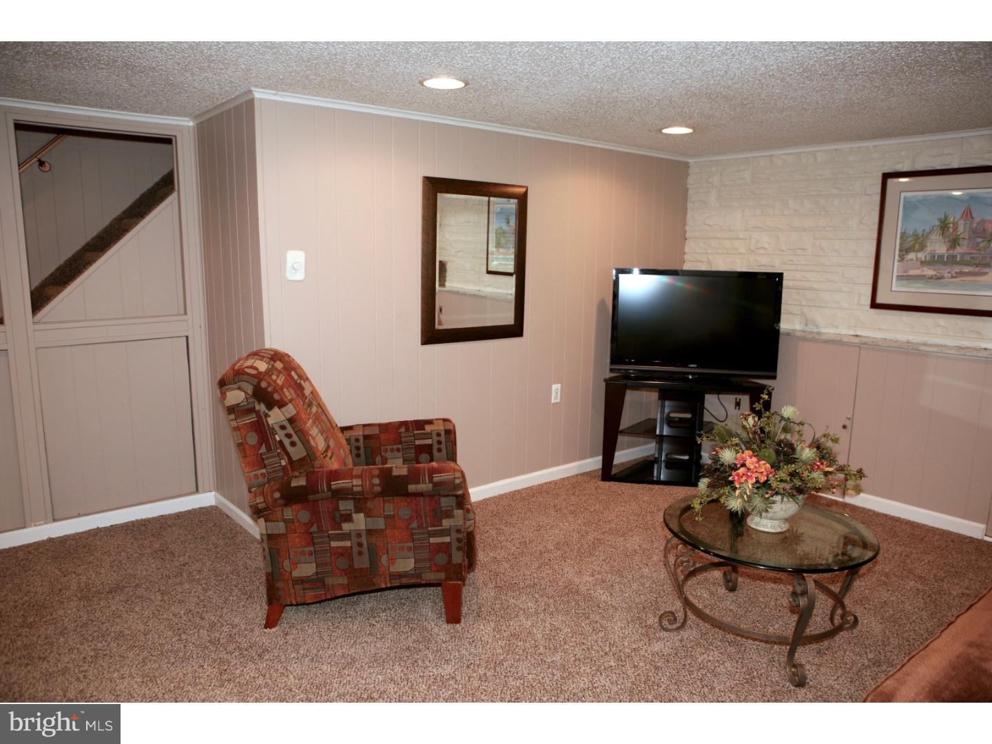 12512 Torrey Road Philadelphia, PA 19154 - Photo 18 of 22 Basement - Finished