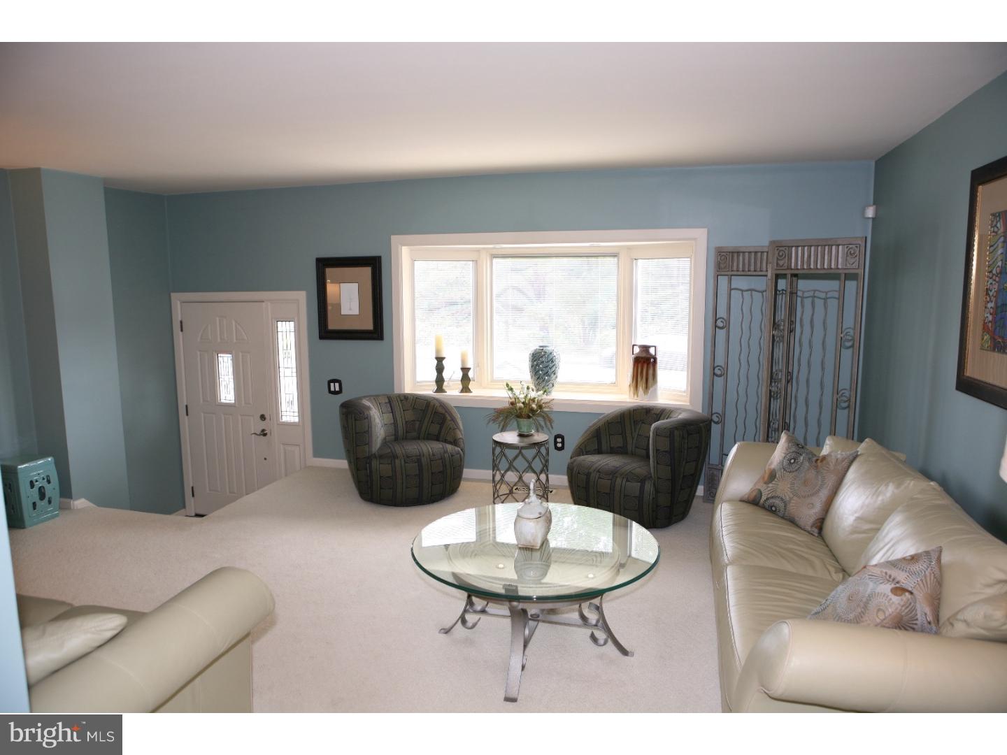 12512 Torrey Road Philadelphia, PA 19154 - Photo 8 of 22