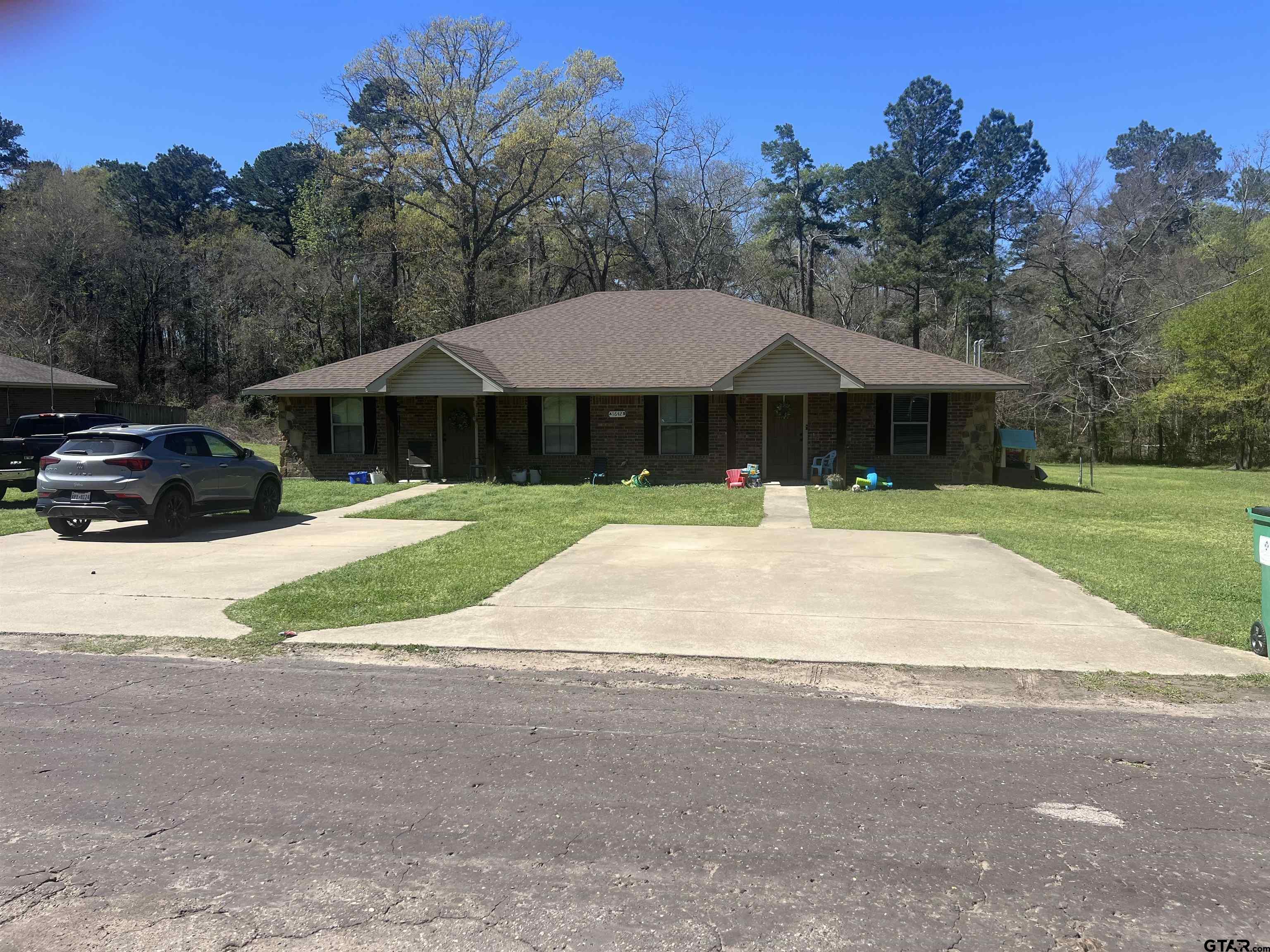 1642 Deanna Road Diana, TX 75640 - Photo 1 of 1