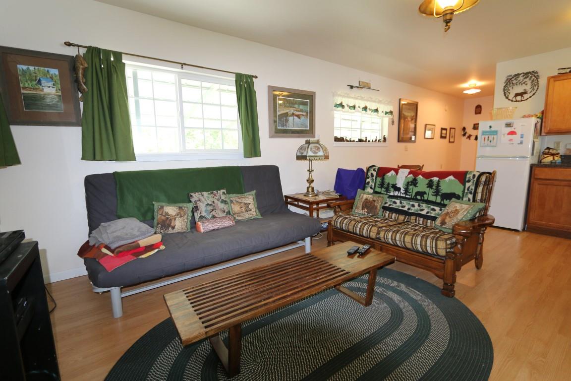 345 Woodard Road Newport, WA 99156 - Photo 6 of 20 Gallery Image 6