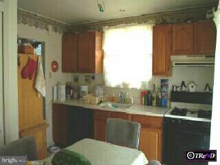 9241 Exeter Road Philadelphia, PA 19114 - Photo 3 of 5 Gallery Image 3