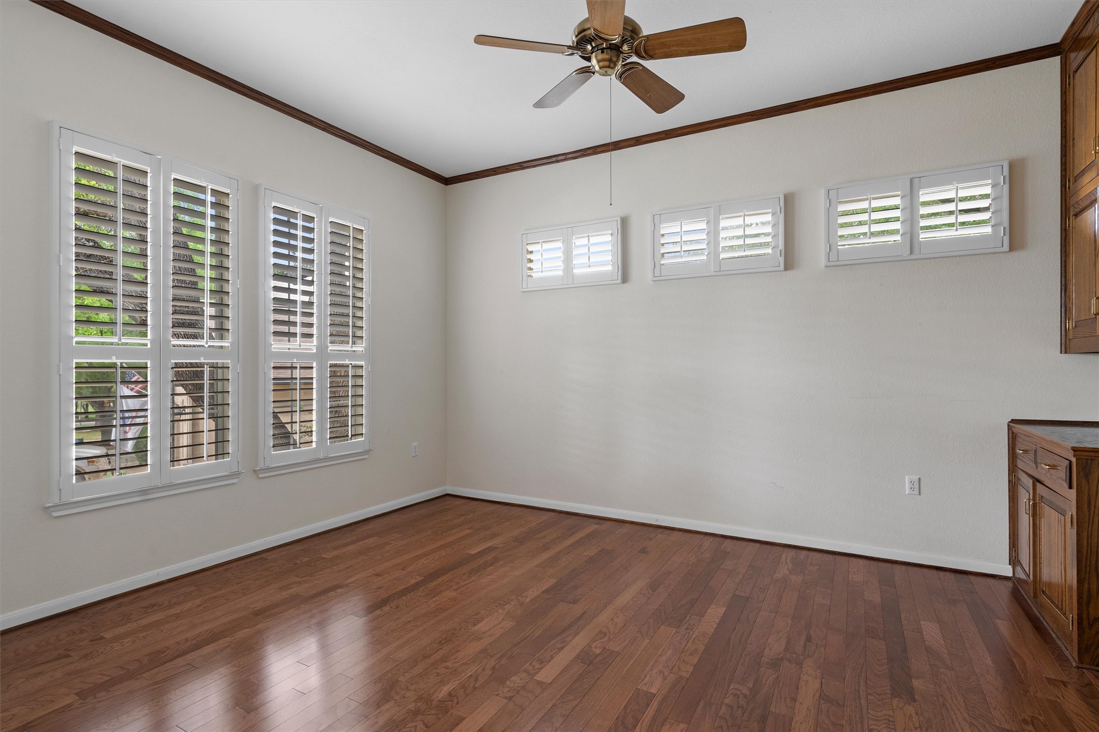 106 Swallowtail Circle Georgetown, TX 78633 - Photo 6 of 40