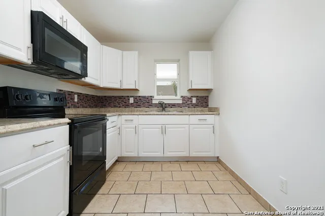 $1,650 | 302 Cooper Street, Unit 201, San Antonio, TX 78210