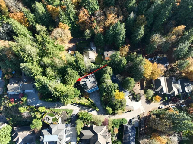 $149,900 | 1518 207th Avenue Northeast, Sammamish, WA 98074