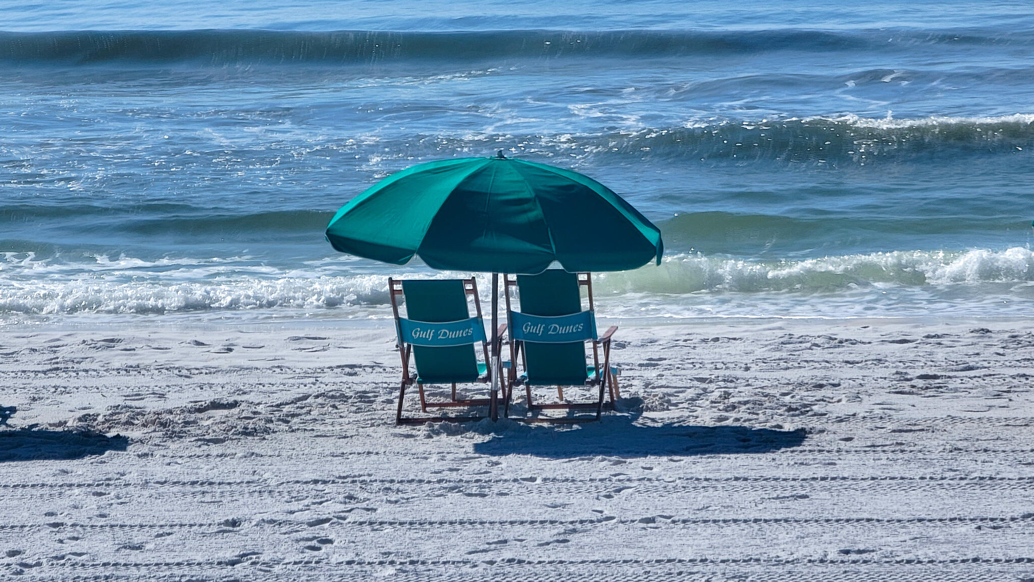 376 Santa Rosa Boulevard, Unit 115 Fort Walton Beach, FL 32548 - Photo 31 of 37 a view of a lake with a slide