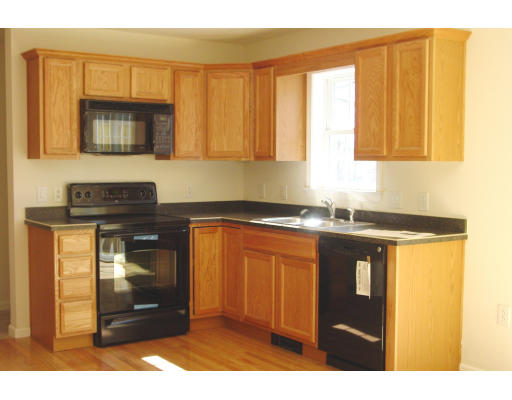 16 Central Tree Road, Unit 16 Rutland, MA 01543 - Photo 2 of 7 Gallery Image 2