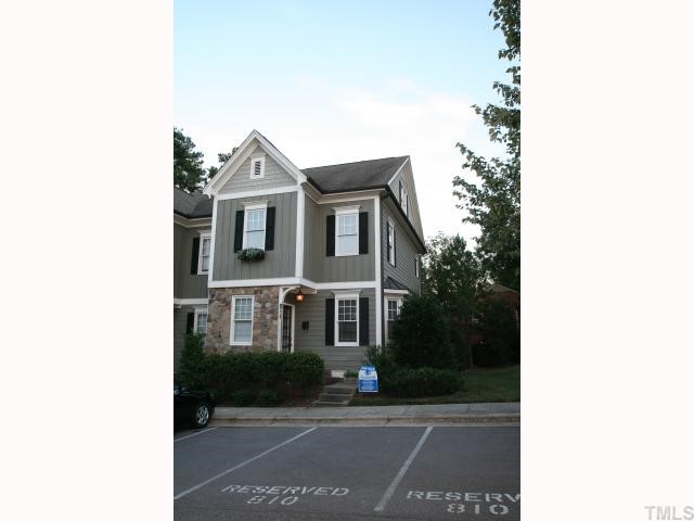810 Cotton Exchange Court Raleigh, NC 27608 - Photo 9 of 9 Gallery Image 9