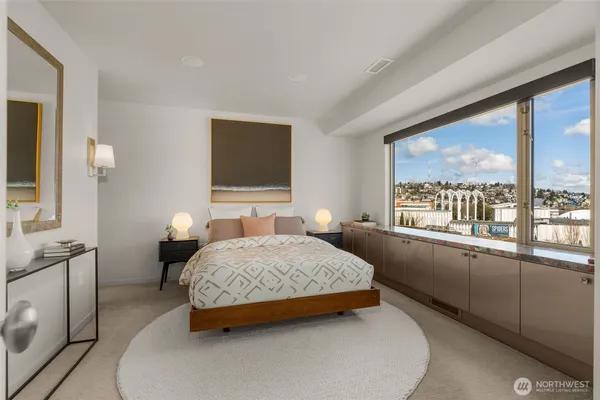 $899,000 | 2821 2nd Avenue, Unit 1004, Seattle, WA 98121