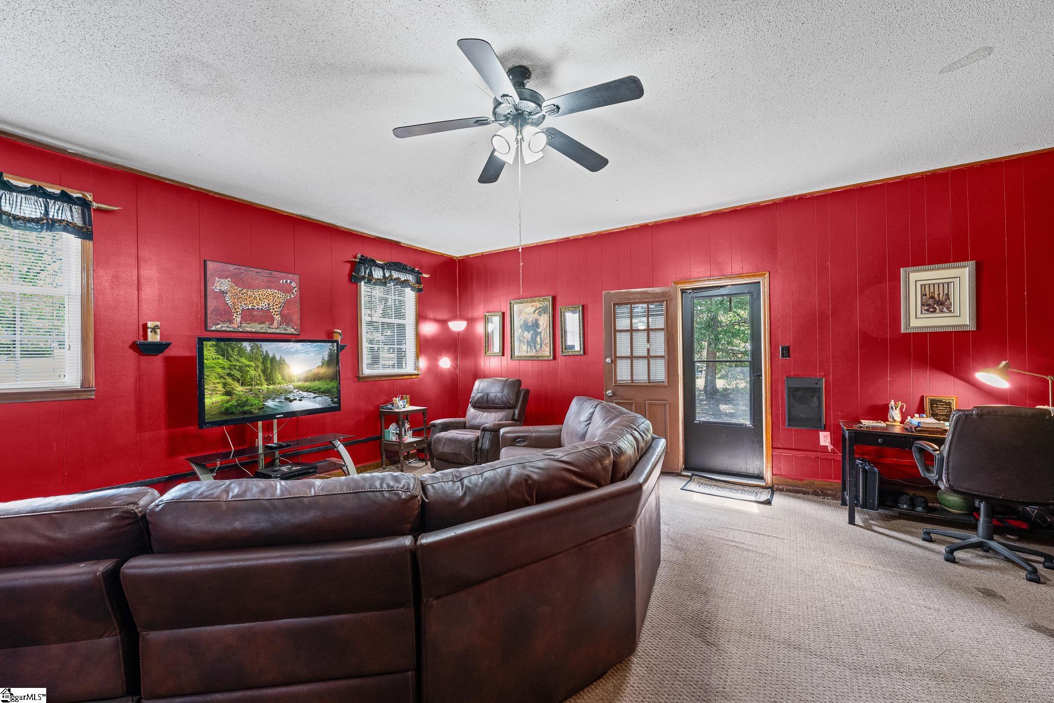 103 Manning Court Greenwood, SC 29649 - Photo 18 of 33