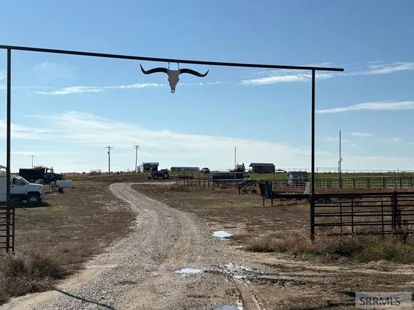 $2,500,000 | 1500-w 300 1500 W, Pingree, ID 83262